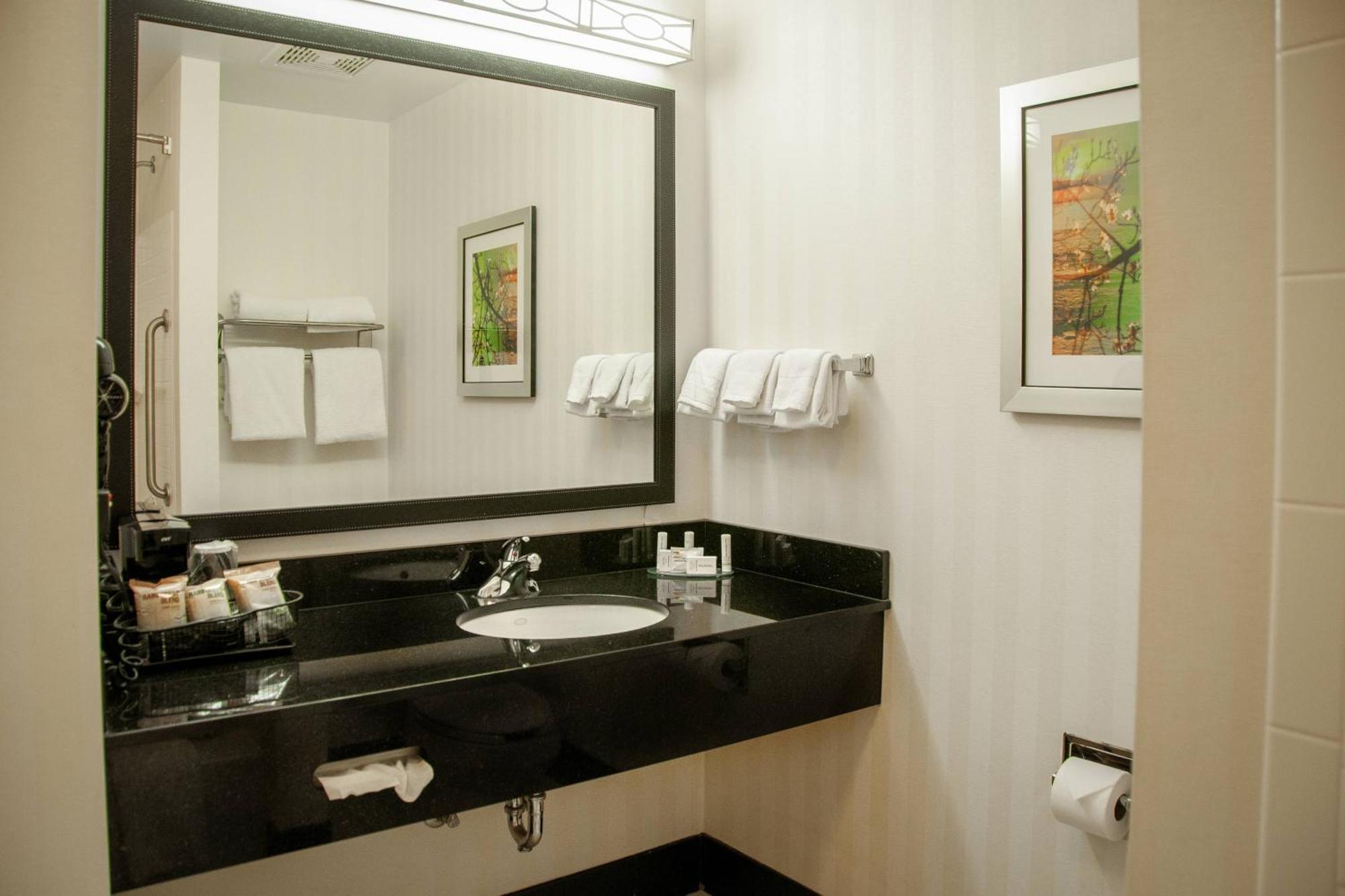 Fairfield Inn And Suites By Marriott Colorado Springs North Air Force Academy Gleneagle Zewnętrze zdjęcie